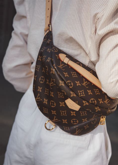 bum bag women's louis vuitton|louis vuitton belt bag women.